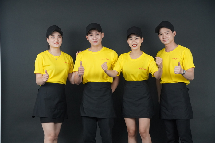 Đặc điểm chi tiết về kiểu dáng của đồng phục quán cafe