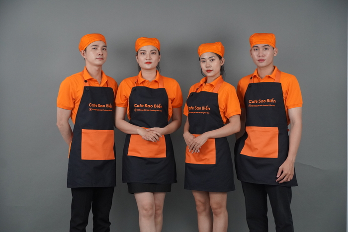Đồng phục quán cafe phổ biến được nhiều chủ quán ưu chuộng
