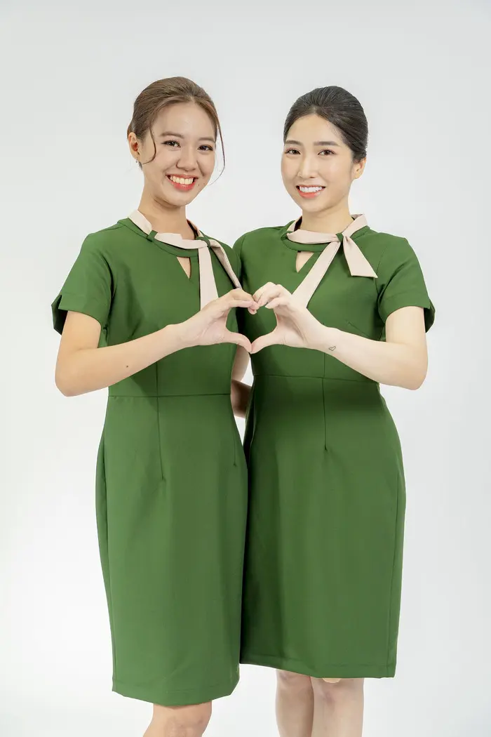 Tham khảo các mẫu đầm công sở đẹp mắt, nổi bật