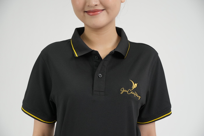 Thiết kế polo cũng đa dạng theo từng họa tiết, mẫu mã