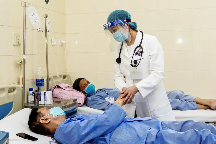 tiêu chí khi đặt may đồng phục cho bệnh nhân