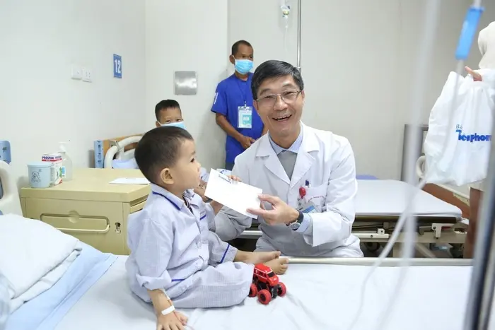 Đồng phục bệnh nhân nhi đồng