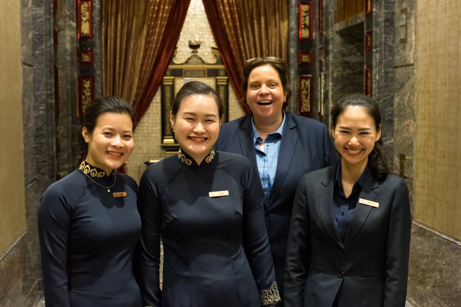 Tiêu chí may đồng phục lễ tân