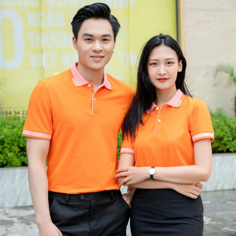 SHB chọn màu cam nhạt phối trắng, tạo nên hình ảnh thân thiện Đồng phục ngân hàng SHB