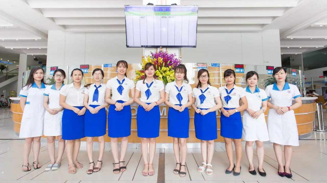 Đồng phục lễ tân nha khoa