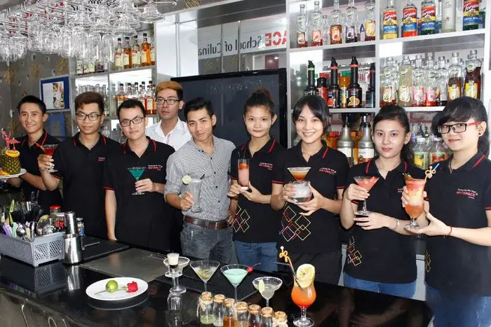 Đồng phục pha chế theo mùa