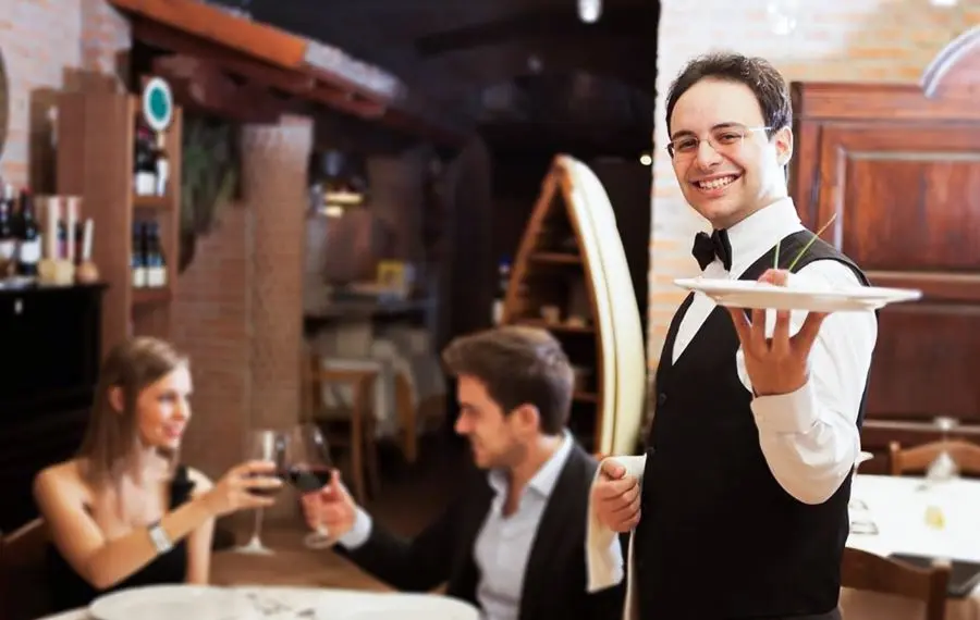 Áo gile phục vụ